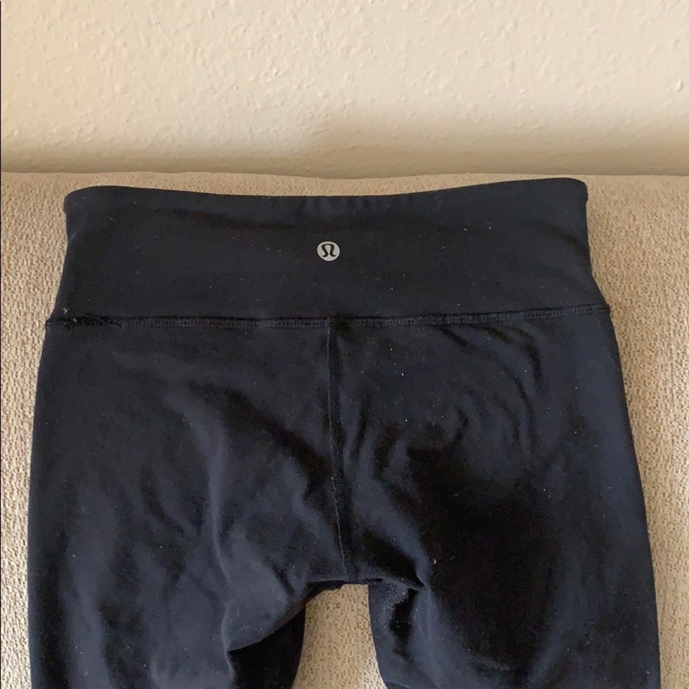 Lululemon! Wunder Under Crop